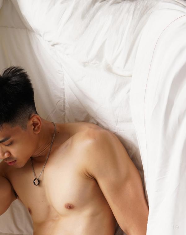 QM-3.2-暗黑-Kayson-4手聯彈噴發-Exclusive-Issue